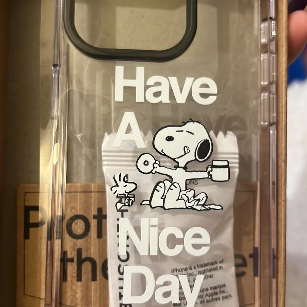 RHINOSHIELD x Snoopy Clear iPhone 15‎ pro case